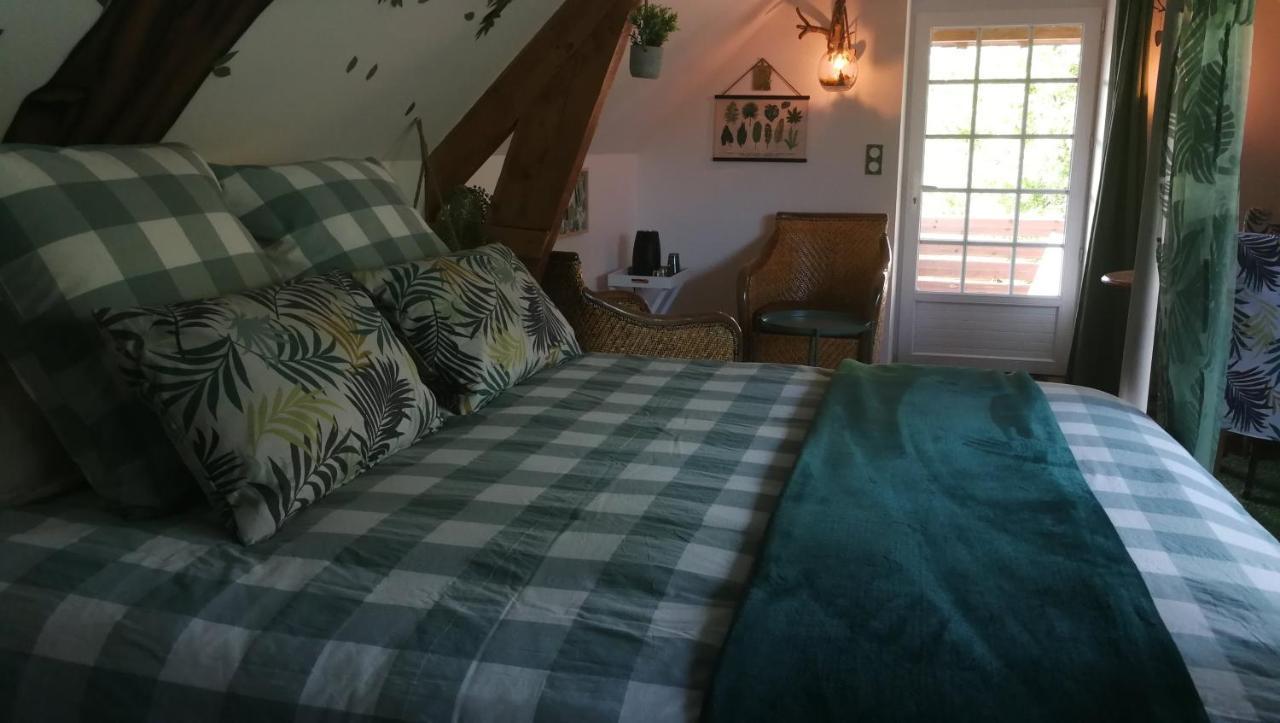 L'Arbre A The Bed & Breakfast Honfleur Bagian luar foto